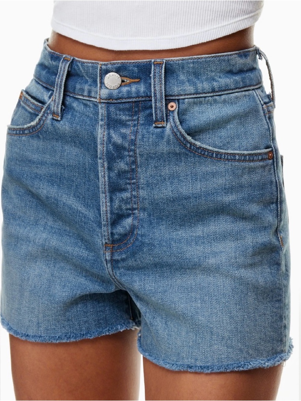 Aritzia Denim Forum The 50s ARLO HI-RISE DENIM SHORT, size 26.